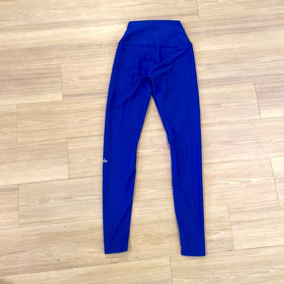 Alo Yoga Royal Blue Airbrush legging 💙💙💙 - Picture 2 of 3